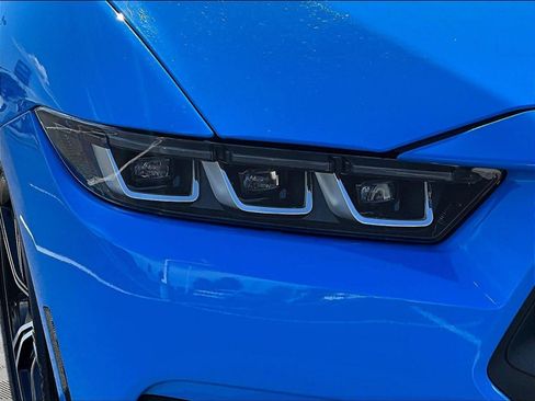 Used 2024 Ford Mustang Premium RWD image 28