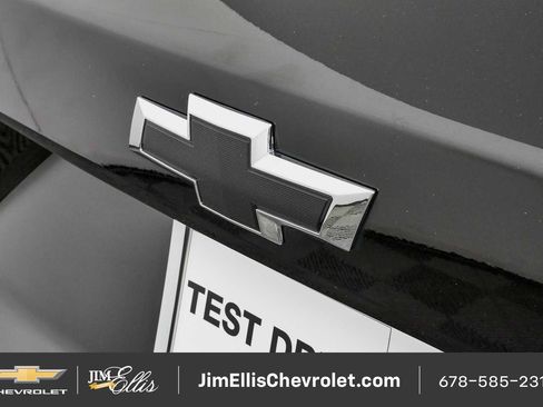 Certified 2025 Chevrolet Trax ACTIV w/ Driver Confidence Package FWD image 33