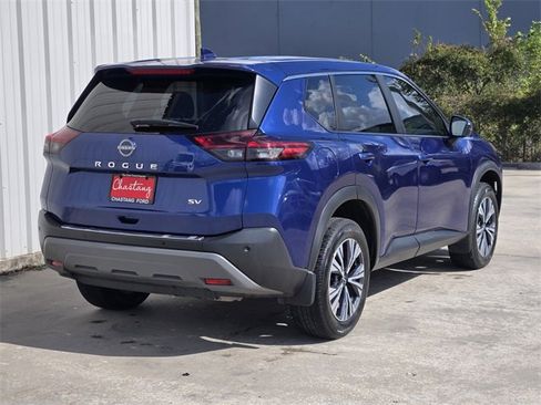 Used 2022 Nissan Rogue SV image 8