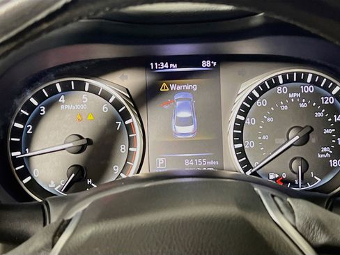 Used 2018 INFINITI Q50 Luxe RWD image 22