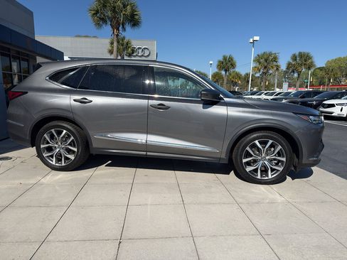 Certified 2024 Acura MDX SH-AWD w/ Technology Package image 5
