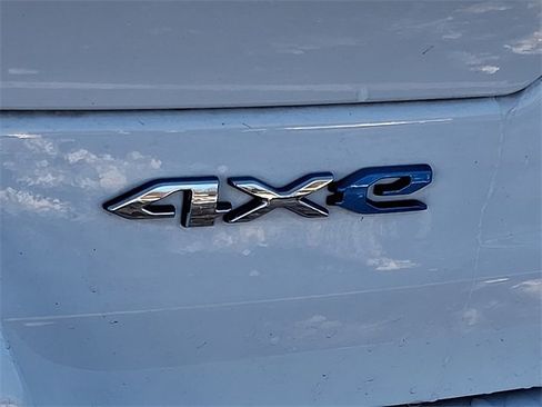 Used 2022 Jeep Grand Cherokee Overland w/ Luxury Tech Group IV image 31