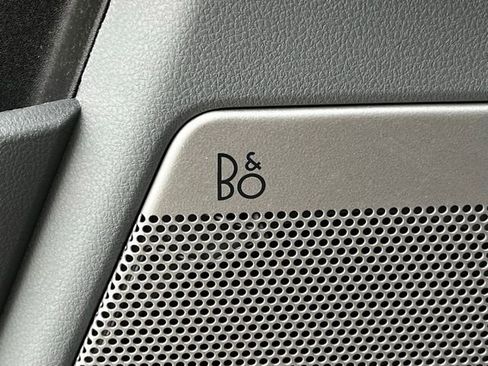 Used 2024 Ford F150 Lightning Flash image 15