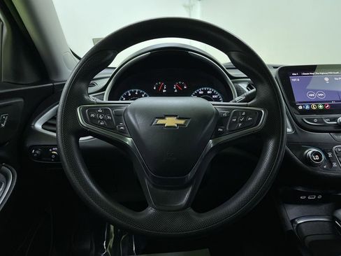 Used 2024 Chevrolet Malibu LT image 20