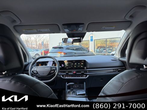 Used 2026 Kia Sportage EX AWD/4WD image 25