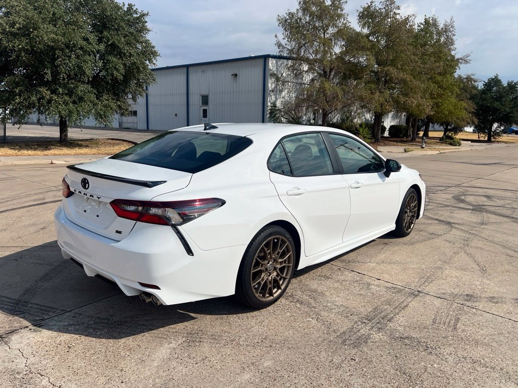 Used 2023 Toyota Camry SE w/ Convenience Package FWD image 14