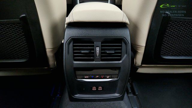 Used 2024 BMW i4 eDrive35 w/ Premium Package RWD image 54