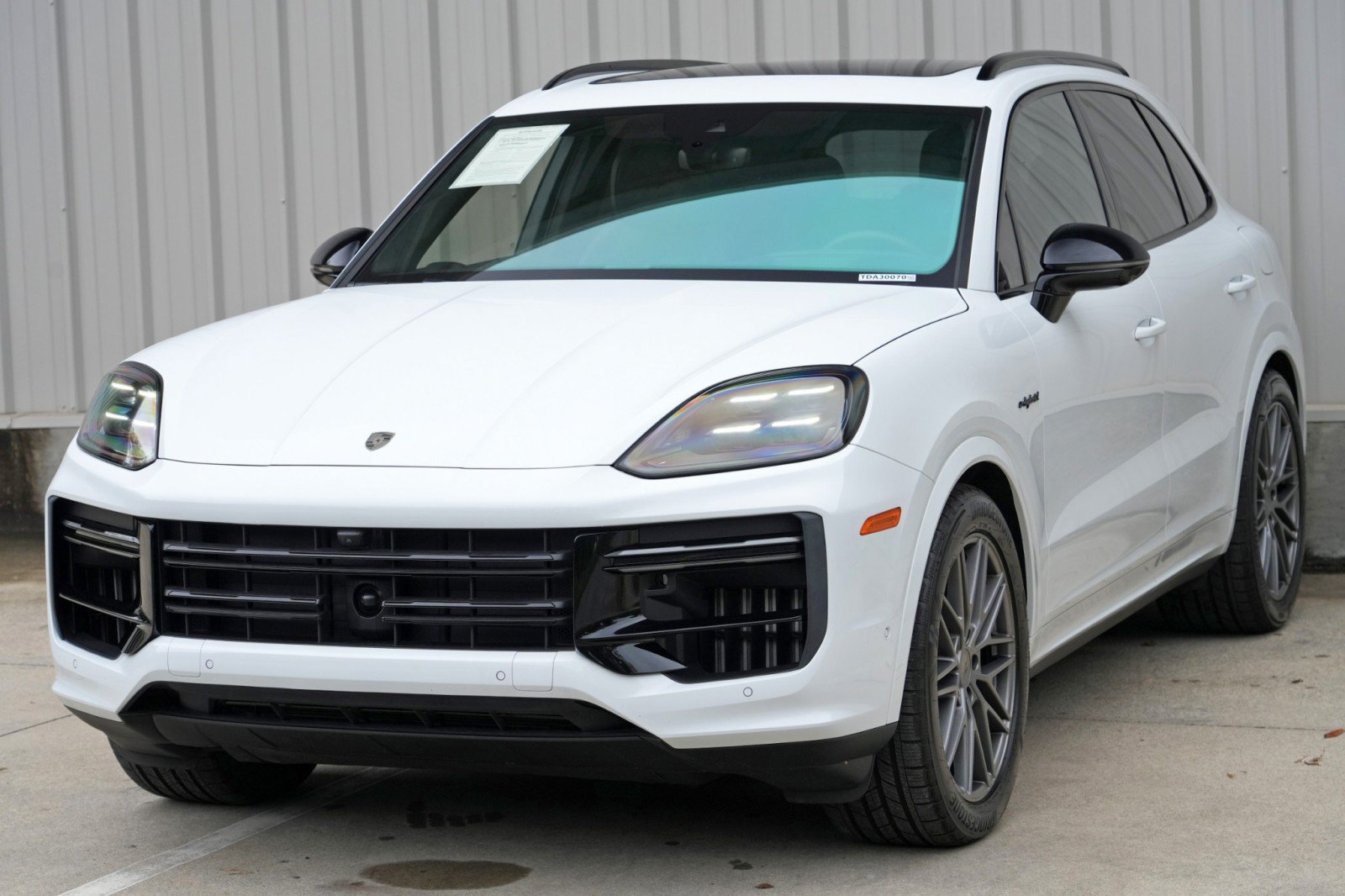 Used 2026 Porsche Cayenne Turbo AWD/4WD image 53