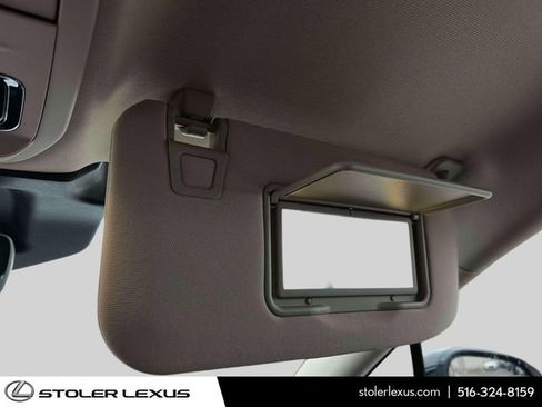 Used 2024 Lincoln Corsair AWD w/ Equipment Group 101A image 39