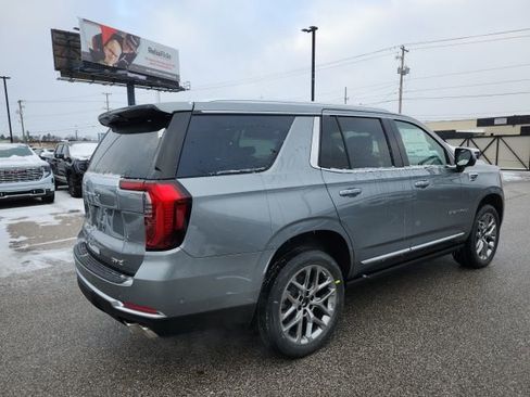 New 2026 GMC Yukon Denali w/ Sun & Power Step Package image 5