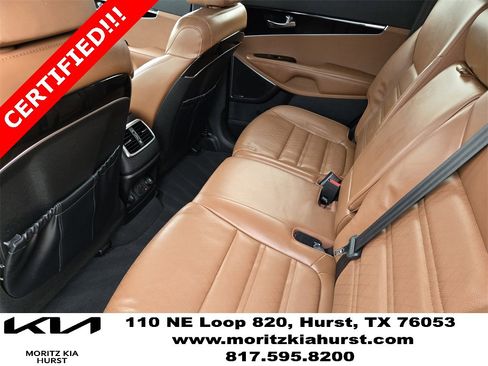 Certified 2019 Kia Sorento SX image 30