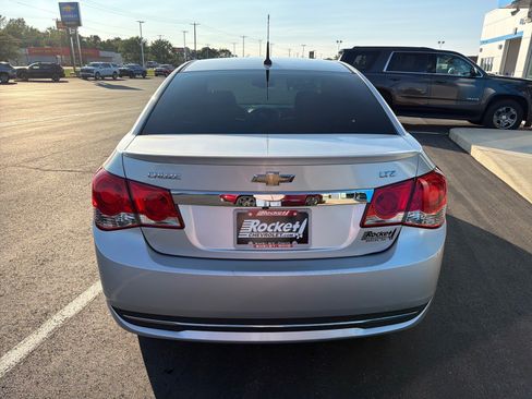 Used 2014 Chevrolet Cruze LTZ w/ RS Package FWD image 3