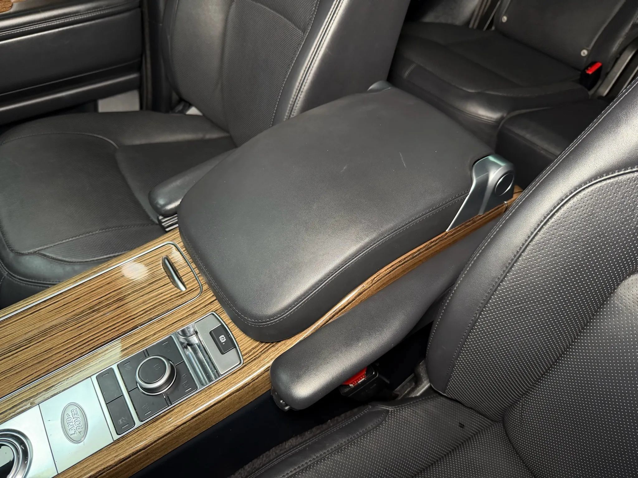 Used 2018 Land Rover Range Rover HSE AWD/4WD image 41