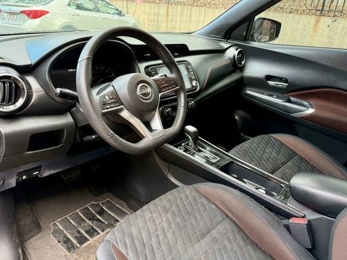 Used 2022 Nissan Kicks SR w/ Interior Electronics Package FWD image 10