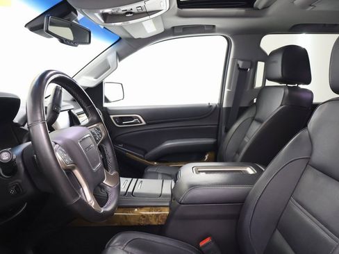 Used 2017 GMC Yukon Denali w/ Open Road Package image 13