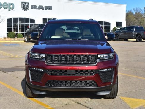 New 2026 Jeep Grand Cherokee L Limited image 2