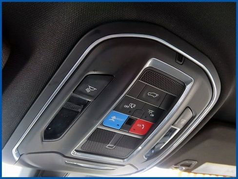 Used 2022 Jeep Grand Cherokee L Laredo image 18