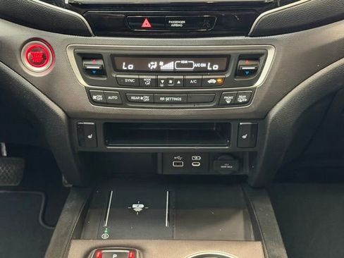 Used 2025 Honda Ridgeline RTL image 15