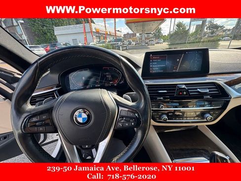 Used 2020 BMW 530i xDrive w/ Convenience Package AWD/4WD image 35
