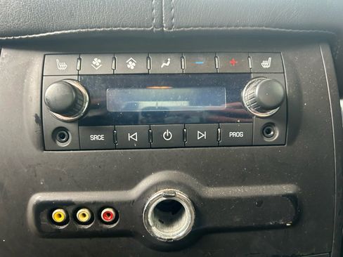 Used 2008 Cadillac Escalade AWD image 25