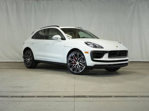 New 2026 Porsche Macan S image 9