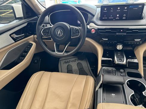Used 2024 Acura MDX SH-AWD w/ Technology Package image 24