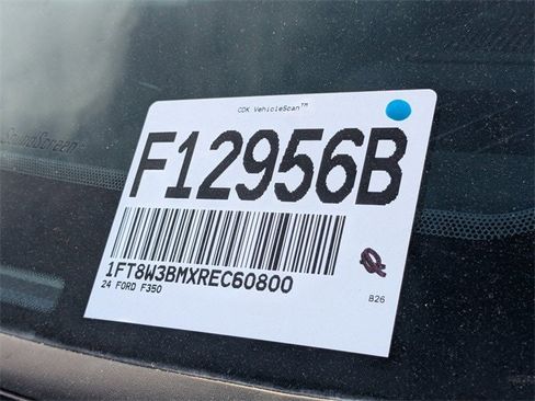 Used 2024 Ford F350 Platinum image 36