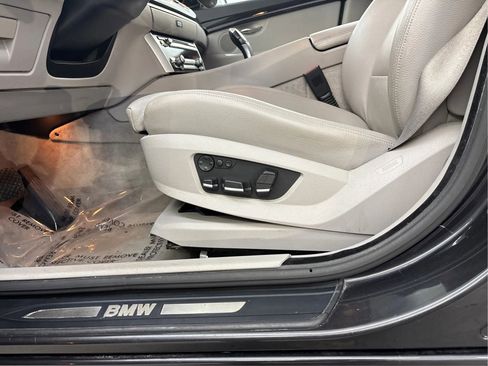 Used 2011 BMW 535i xDrive AWD/4WD image 25