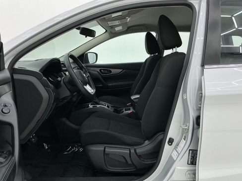Used 2019 Nissan Rogue Sport S AWD/4WD image 14
