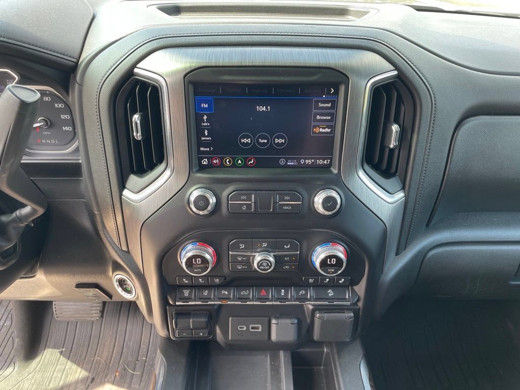 Used 2020 GMC Sierra 2500 Denali w/ Denali Ultimate Package AWD/4WD image 22