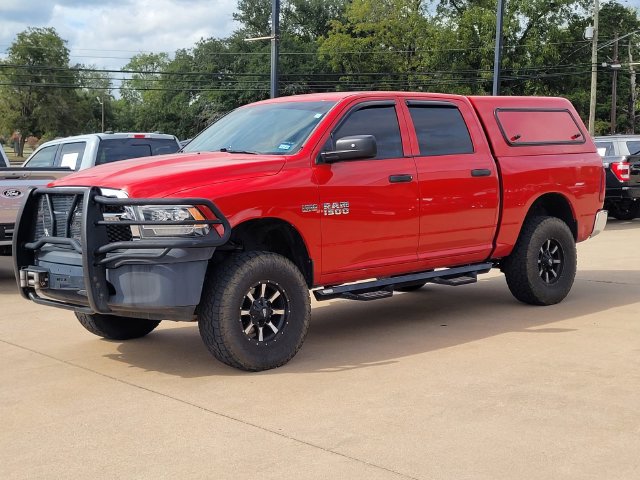 Used 2017 RAM 1500 4x4 Crew Cab w/ Chrome Appearance Group image 3