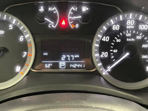 Used 2014 Nissan Sentra SV image 23