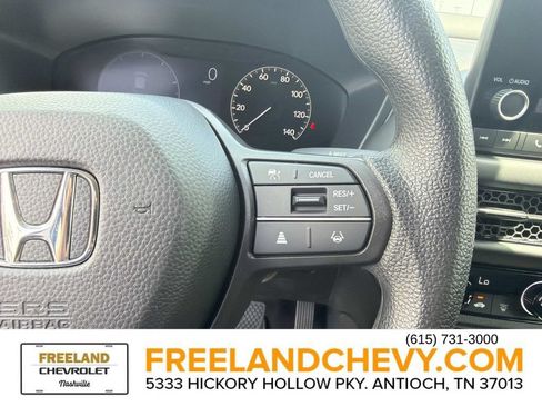 Used 2024 Honda HR-V LX image 26