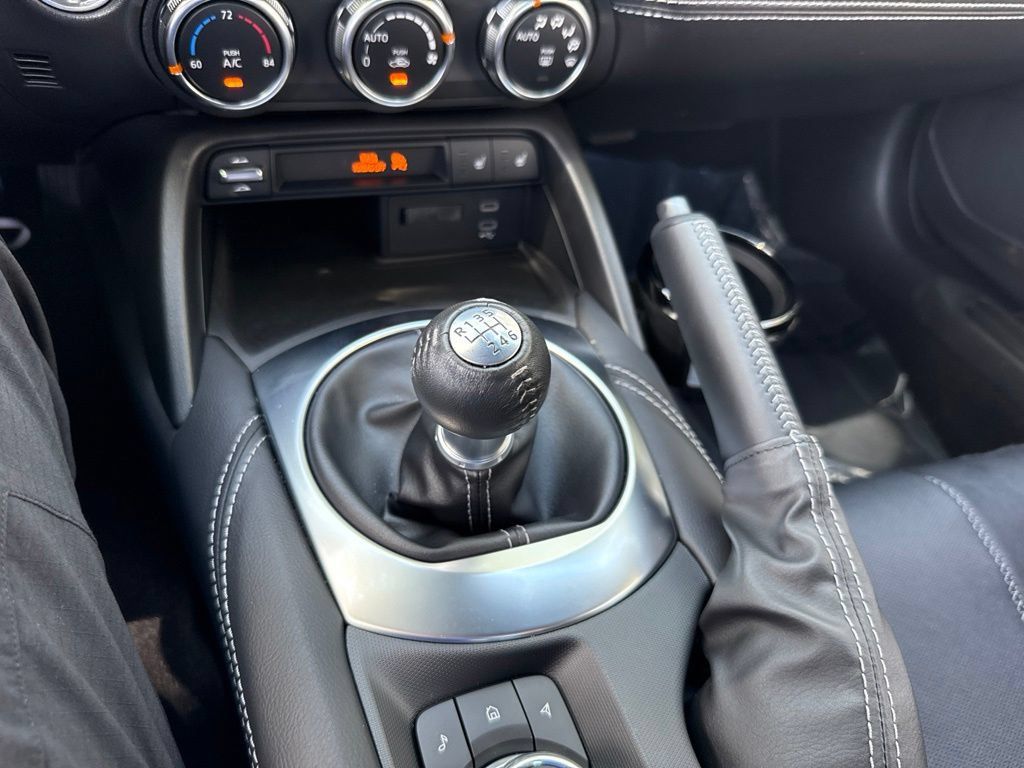 Used 2025 MAZDA MX-5 Miata RF Grand Touring RWD image 84