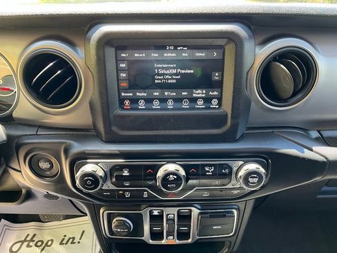 Used 2020 Jeep Gladiator Sport w/ Quick Order Package 24S AWD/4WD image 15