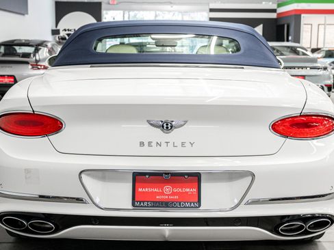Used 2023 Bentley Continental GT Azure AWD/4WD image 41