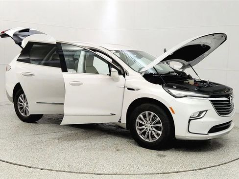 Used 2023 Buick Enclave Essence w/ LPO, Floor Liner Package image 9