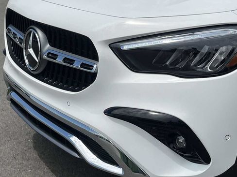Used 2026 Mercedes-Benz GLA 250 4MATIC image 23