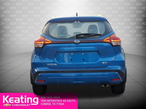 Used 2023 Nissan Kicks SV w/ Interior Electronics Package FWD image 7