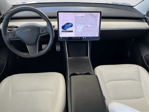 Used 2020 Tesla Model 3 Performance image 11