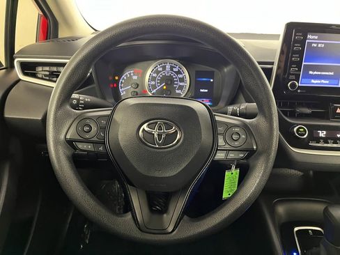 Used 2021 Toyota Corolla LE w/ Carpet Mat Package (TMS) image 23