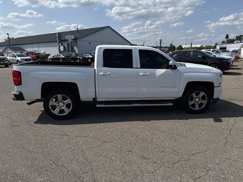 Used 2017 Chevrolet Silverado 1500 LT w/ All Star Edition AWD/4WD image 22