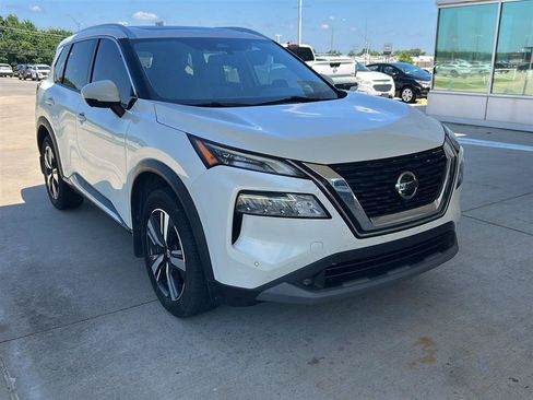 Used 2021 Nissan Rogue SL w/ Premium Package FWD image 40