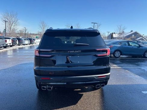 Used 2025 GMC Acadia Elevation w/ Elevation Premium Package image 5