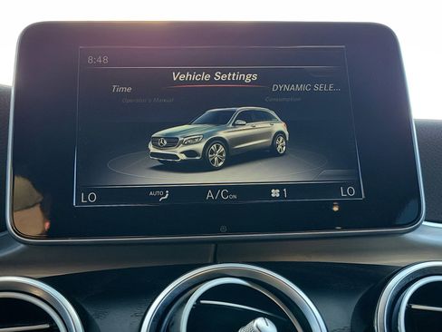 Used 2019 Mercedes-Benz GLC 300 image 22