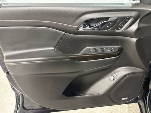 Used 2021 GMC Acadia AT4 w/ GMC Pro Grade Package AWD/4WD image 17