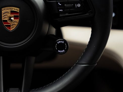 Used 2023 Porsche Taycan 4S image 44