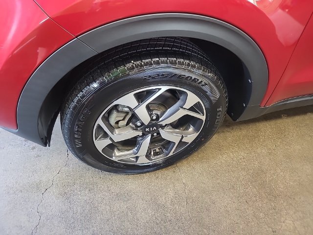 Used 2022 Kia Sportage LX AWD/4WD image 3