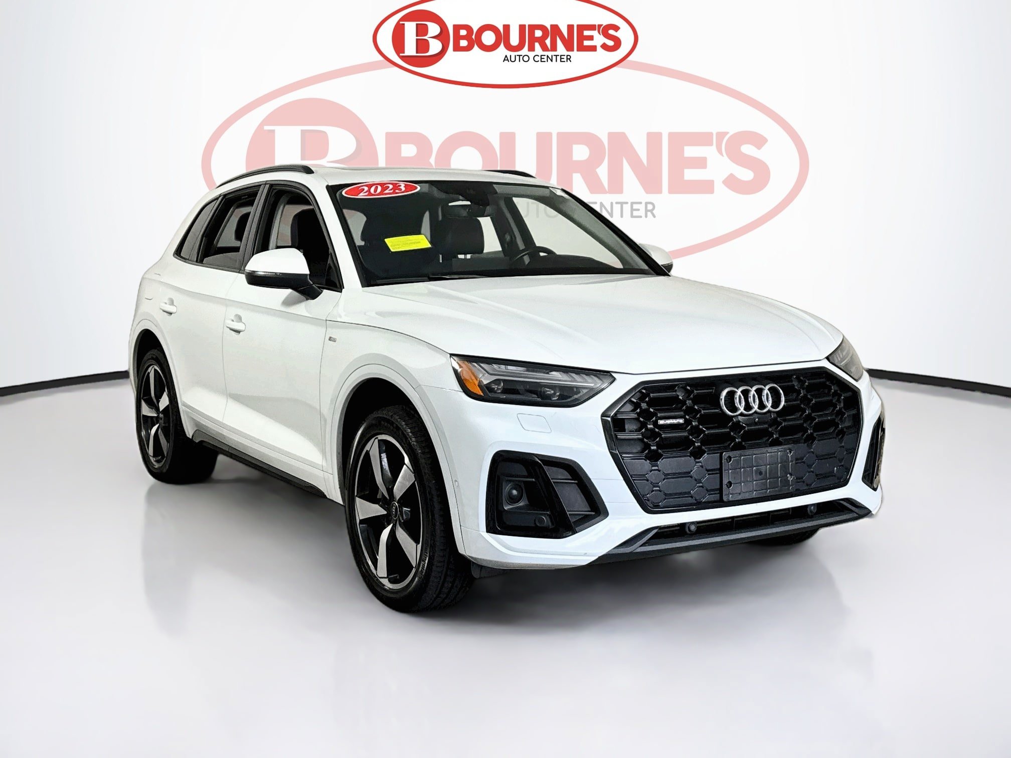 Used 2023 Audi Q5 2.0T Prestige w/ Prestige Package AWD/4WD image 1