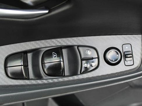 Used 2022 Nissan Sentra SV FWD image 26